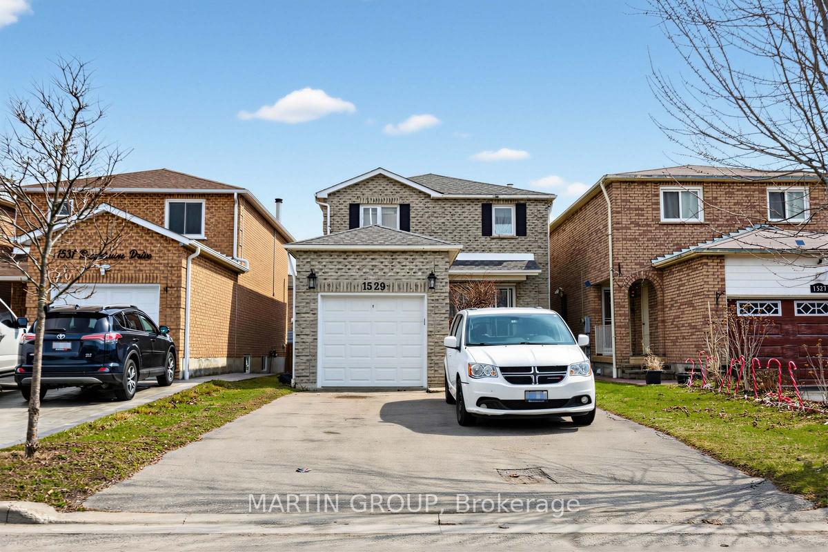 1529-beechlawn-drive-pickering-ontario-e12989230