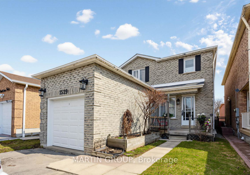 1529-beechlawn-drive-pickering-ontario-e12989230