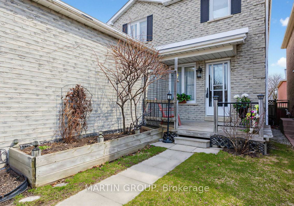 1529-beechlawn-drive-pickering-ontario-e12989230