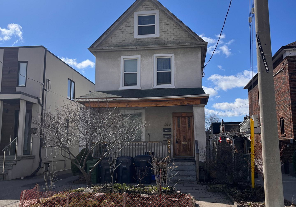 269-sammon-avenue-east-york-ontario-e12990380