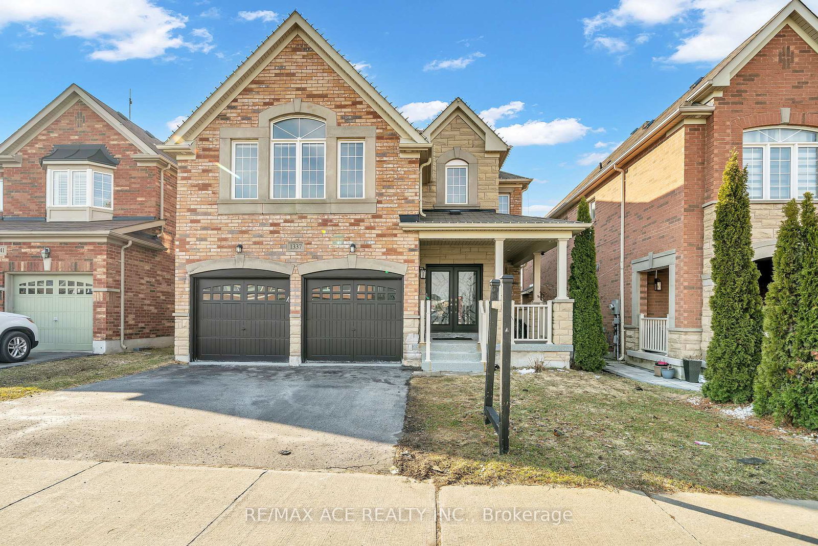 1337-woodstream-avenue-oshawa-ontario-e12990712