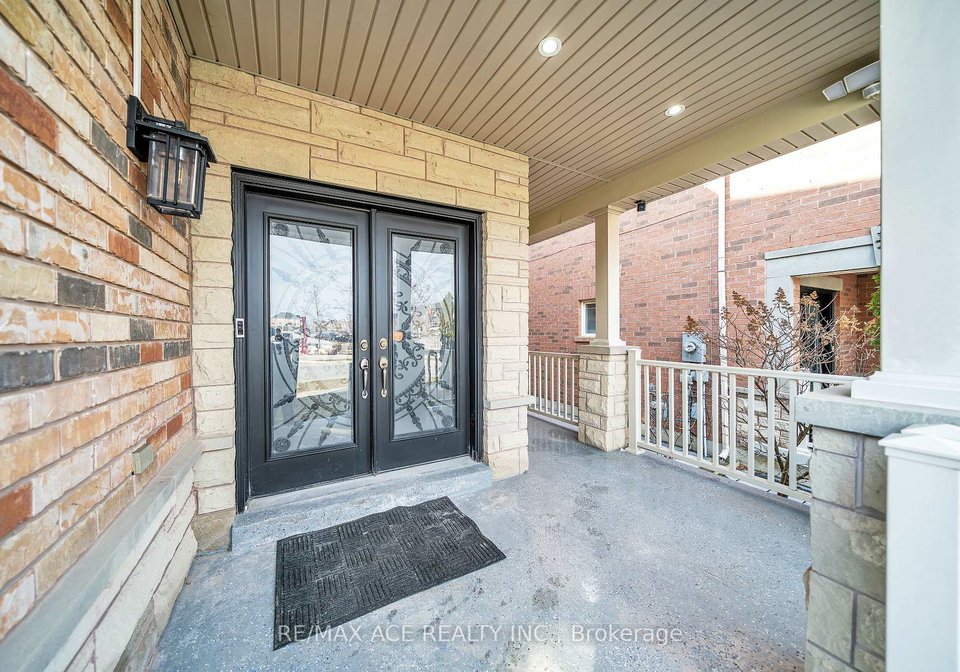 1337-woodstream-avenue-oshawa-ontario-e12990712