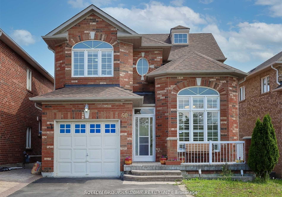 60-batt-crescent-ajax-ontario-e12990984
