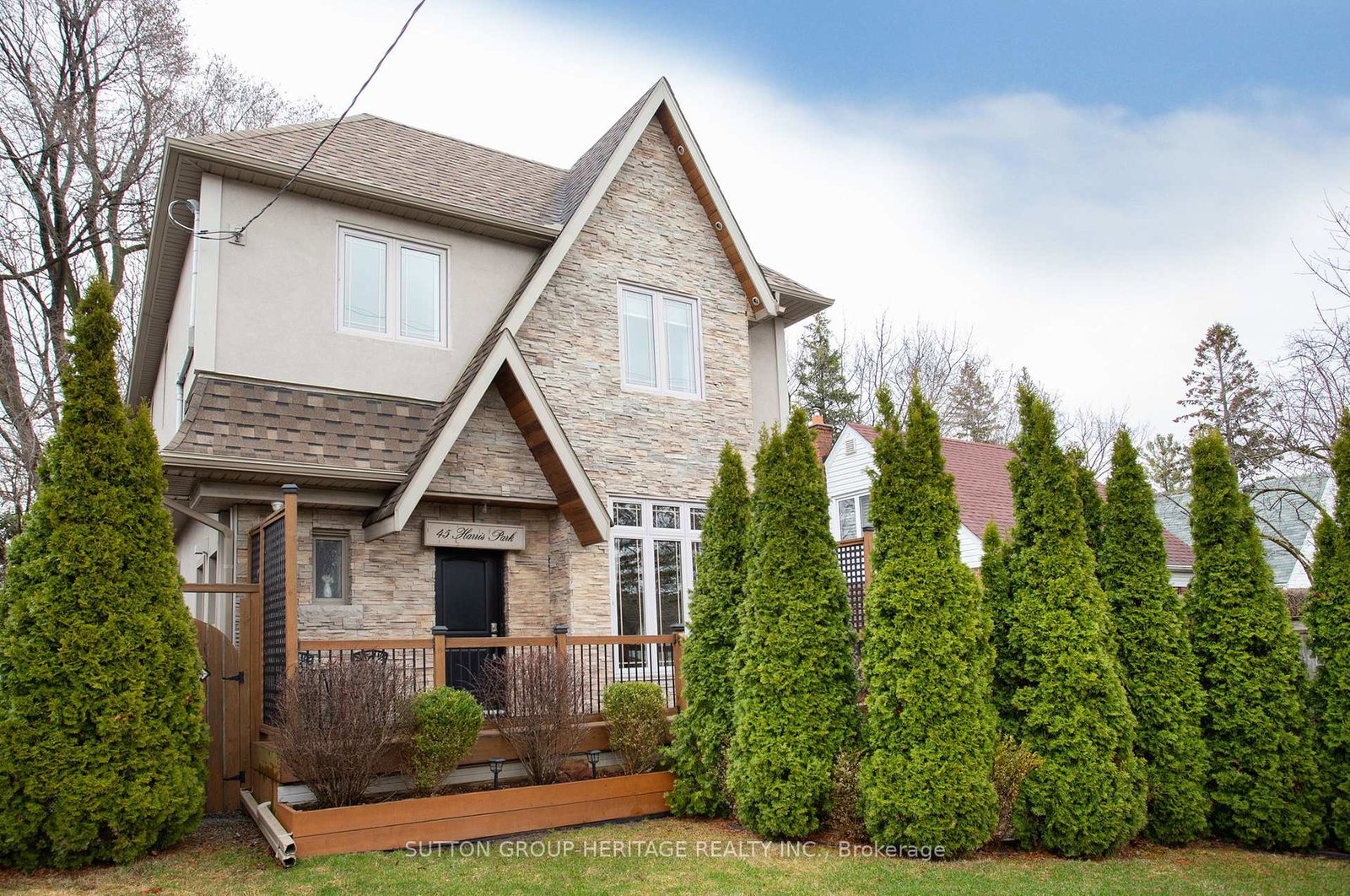45-harris-park-drive-scarborough-ontario-e12991346