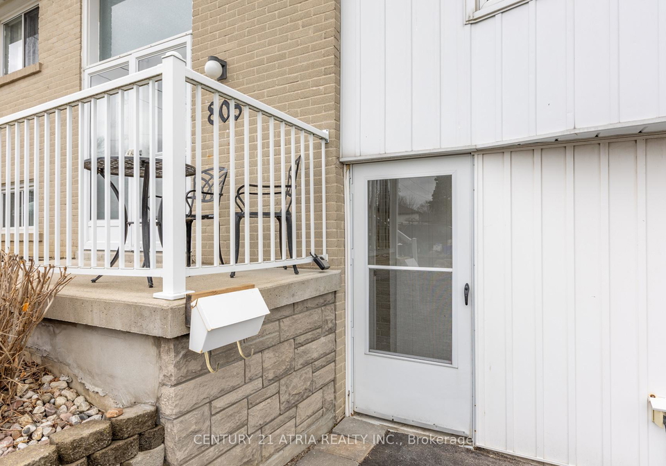 805-batory-avenue-pickering-ontario-e12991358