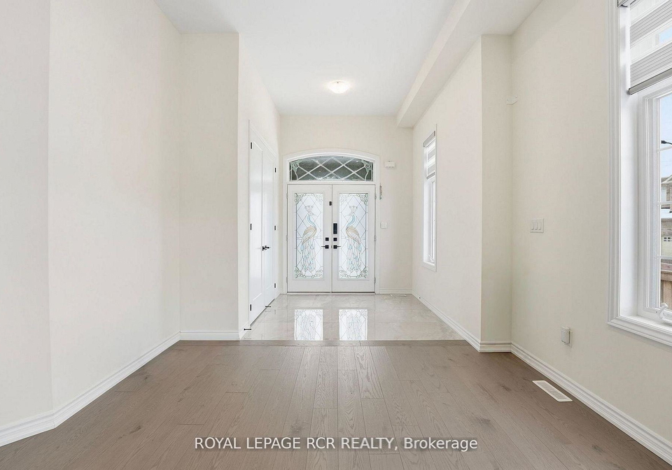 20-morley-crescent-whitby-ontario-e12991632