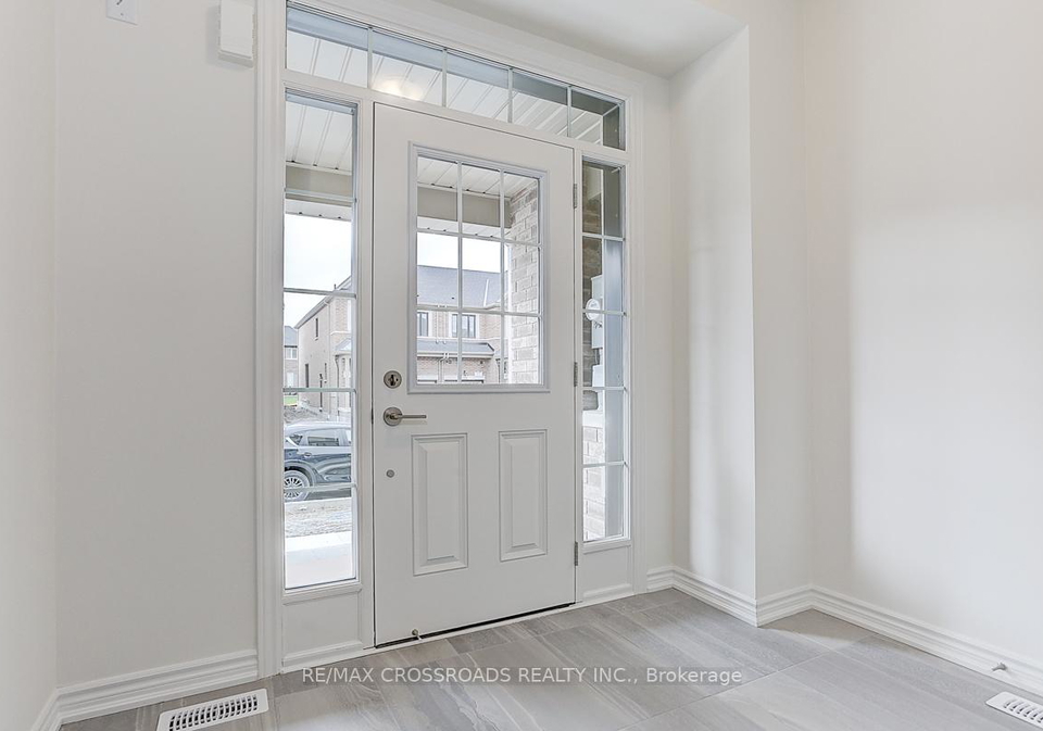 53-velvet-drive-whitby-ontario-e12992780