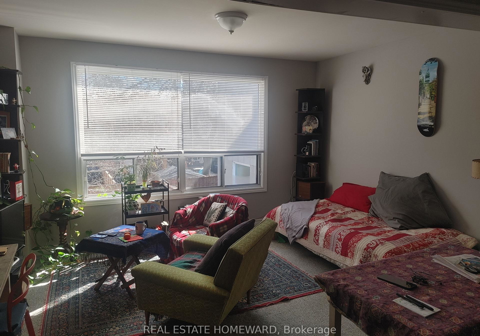 1191-woodbine-avenue-east-york-ontario-e12992904