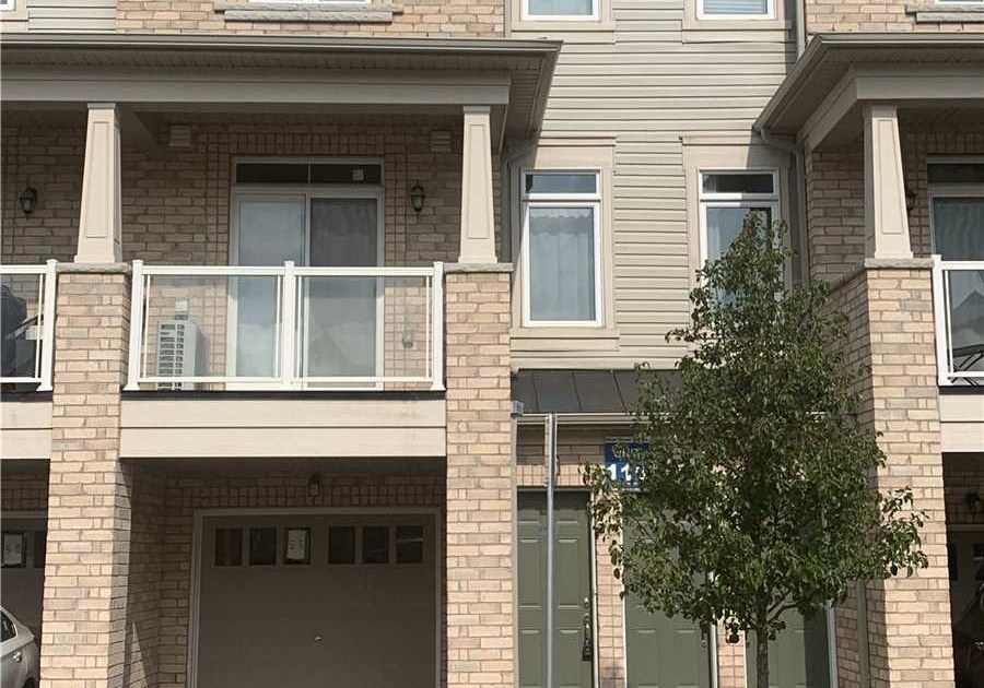 1716-grenwich-glen-pickering-ontario-e12993658