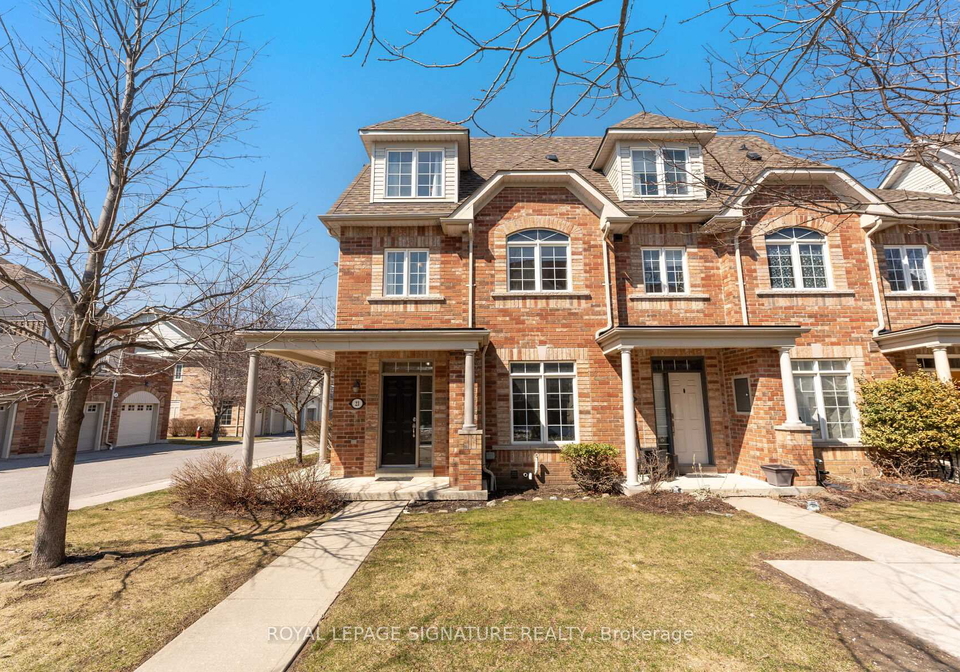 23-yewtree-way-whitby-ontario-e12994682