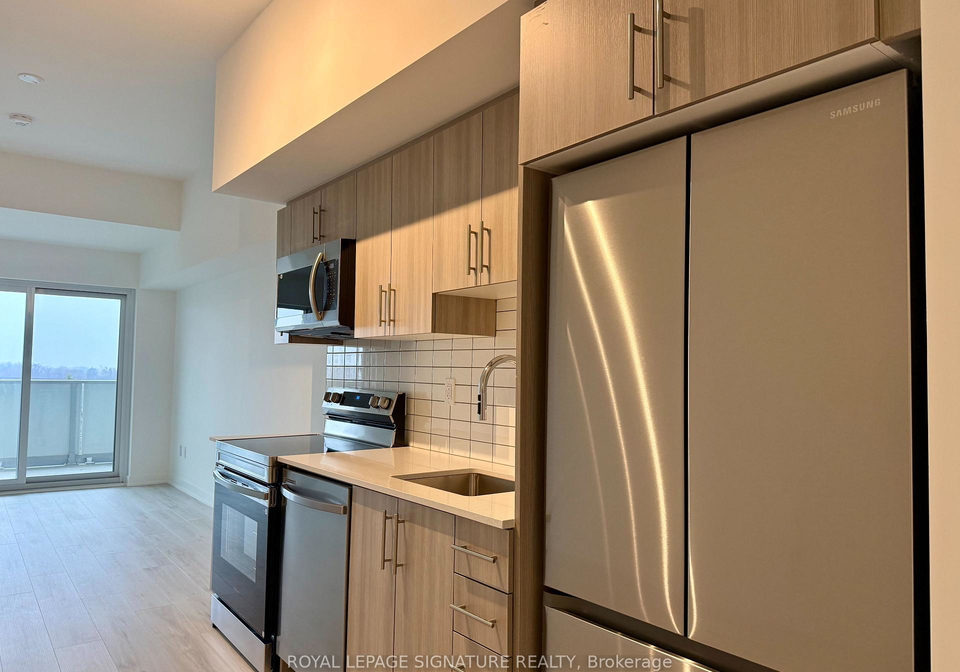 1010-sandy-beach-road-pickering-ontario-e12994892