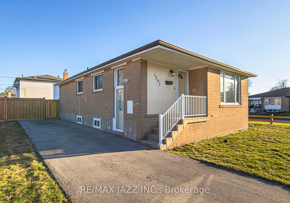 1367-garvolin-avenue-pickering-ontario-e12994990