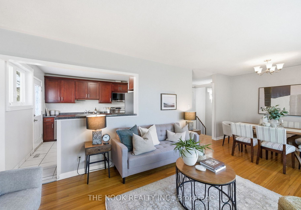 1005-centre-street-n-whitby-ontario-e12995194