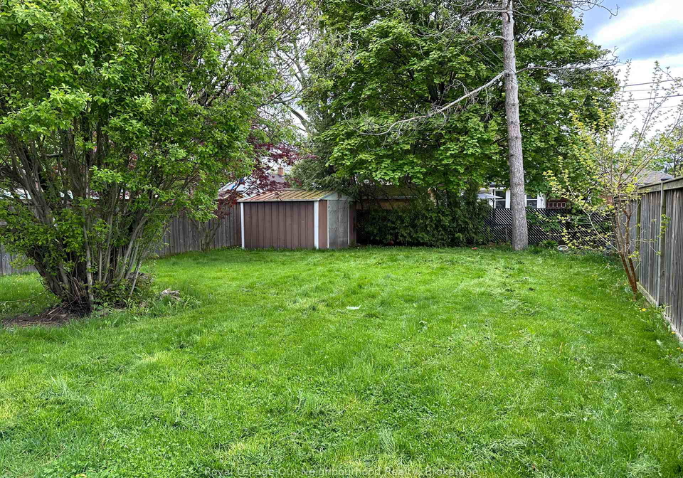 427-adelaide-avenue-w-oshawa-ontario-e12995768