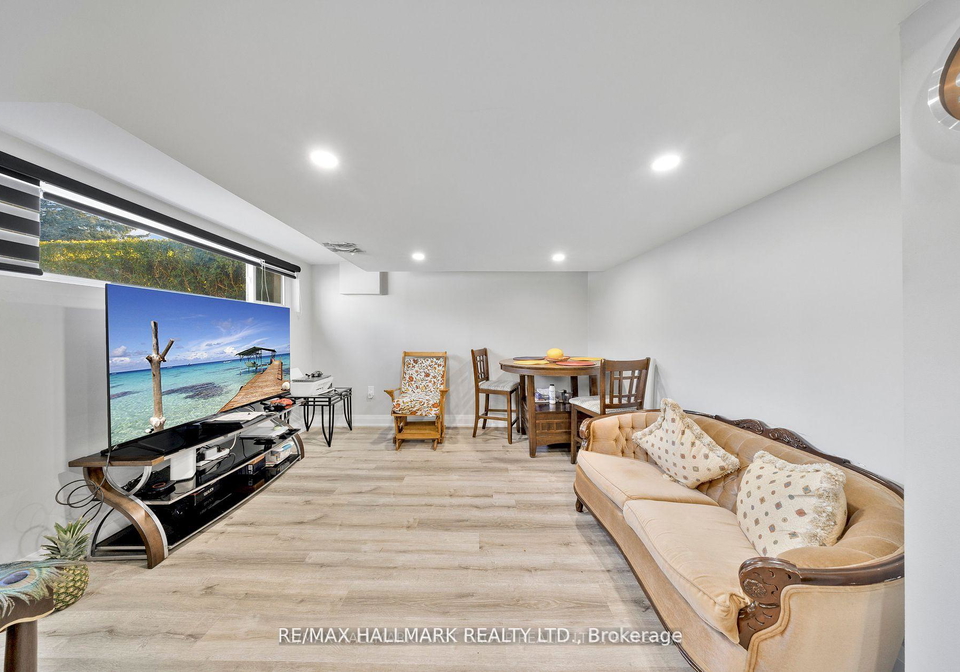 100-foxridge-drive-scarborough-ontario-e12996774