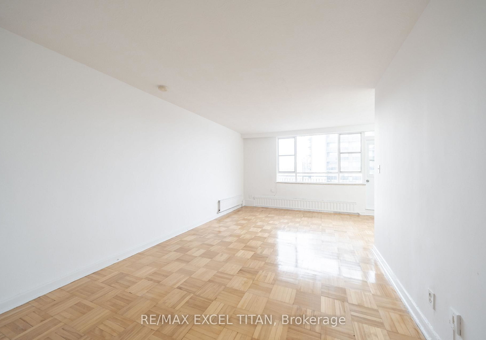 165-cosburn-avenue-east-york-ontario-e12997010