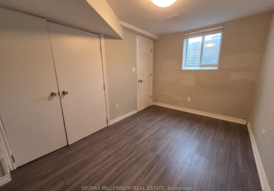 80-rainier-square-scarborough-ontario-e12997230