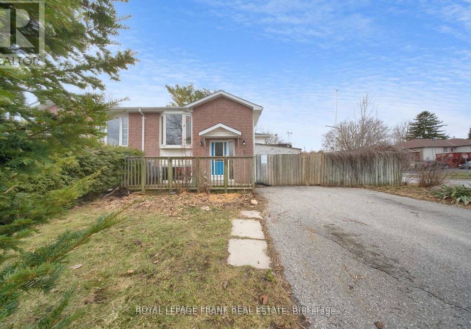 2-fairbairn-court-clarington-ontario-e12997674