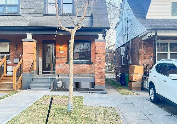 371-milverton-boulevard-east-york-ontario-e12998260