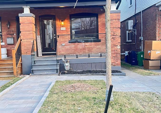 371-milverton-boulevard-east-york-ontario-e12998260