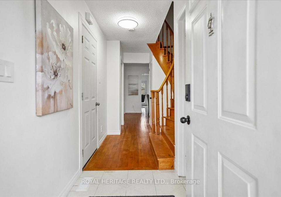 148-adele-crescent-oshawa-ontario-e12998820