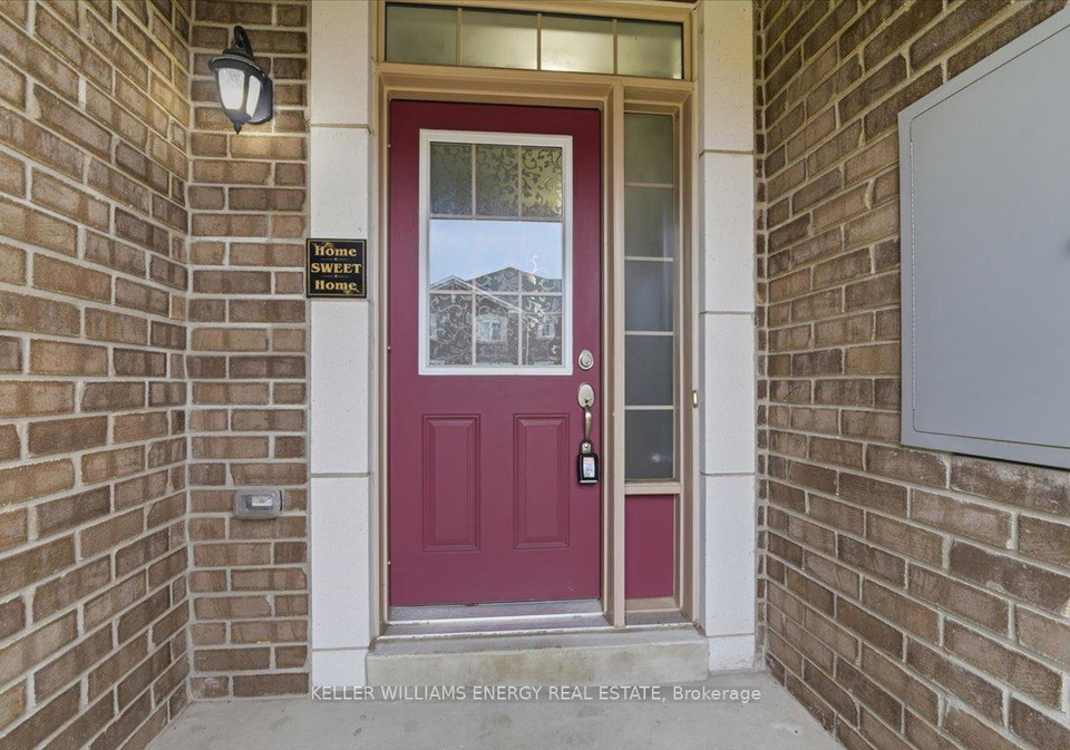 18-rimrock-crescent-whitby-ontario-e12998934