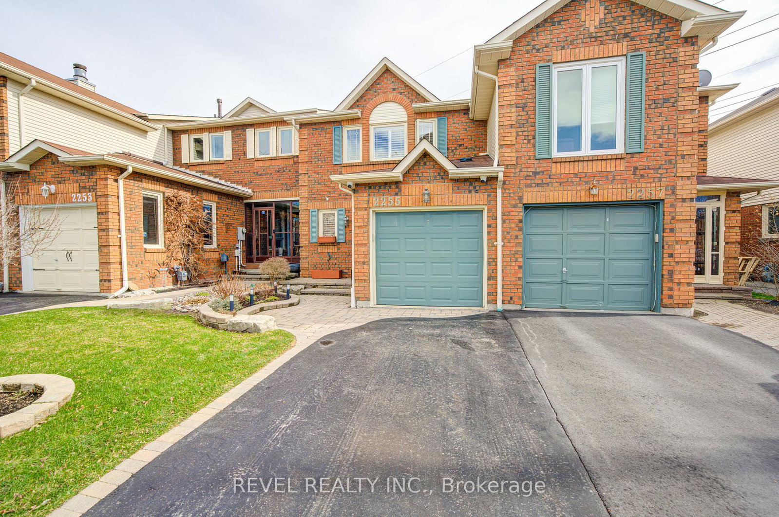 2255-wildwood-crescent-pickering-ontario-e12999892