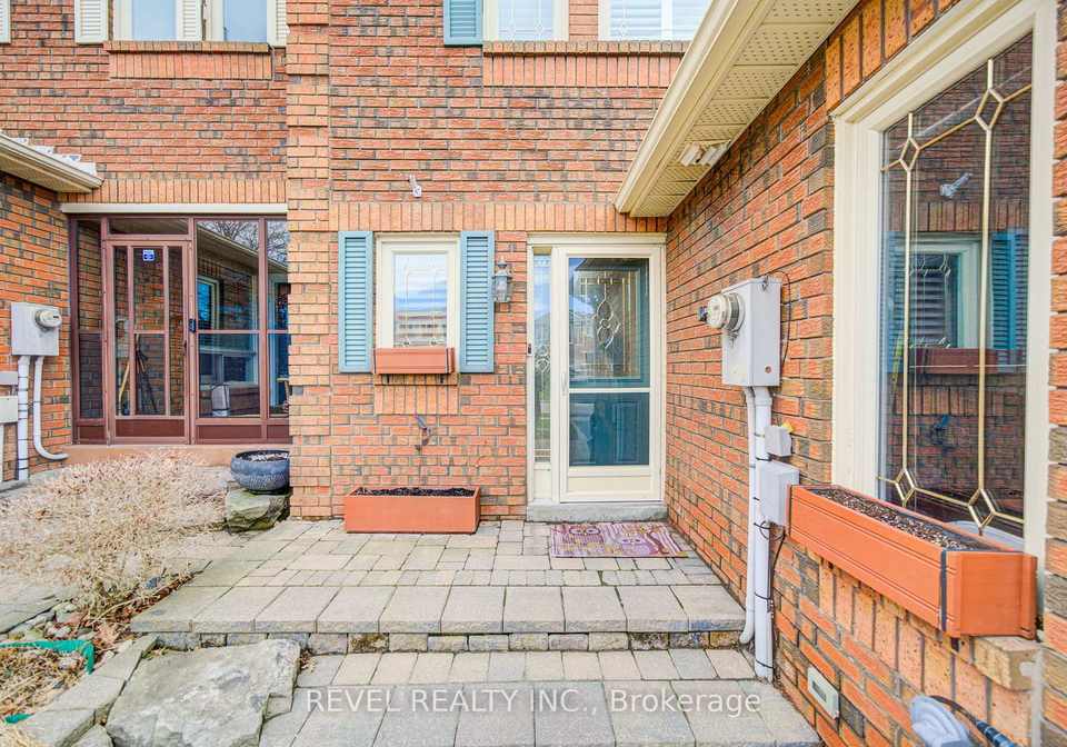 2255-wildwood-crescent-pickering-ontario-e12999892