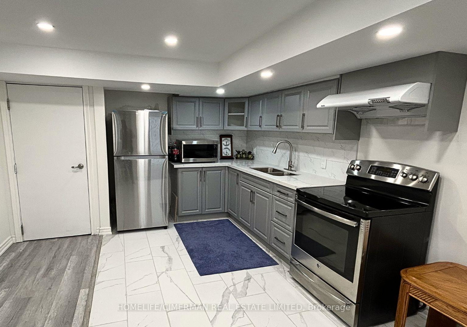 133-sharavogue-avenue-oshawa-ontario-e12999962