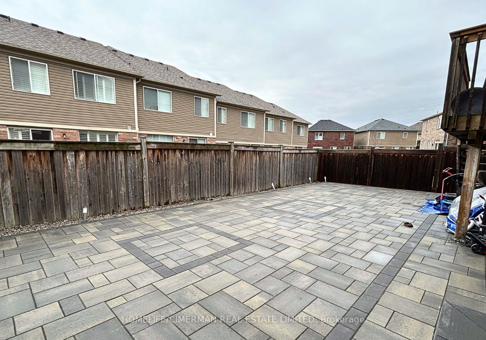 133-sharavogue-avenue-oshawa-ontario-e12999962