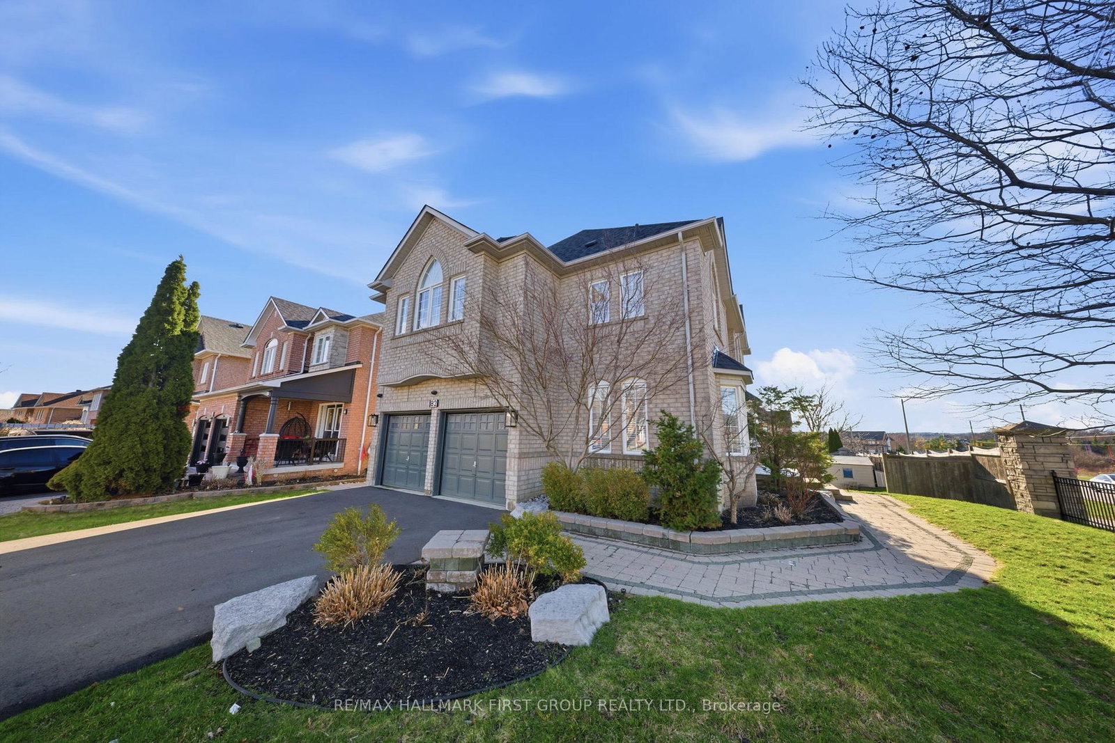 82-woodcock-avenue-ajax-ontario-e13000358