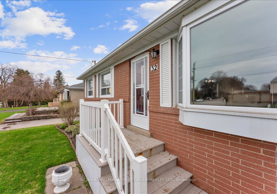 32-linton-avenue-ajax-ontario-e13000798