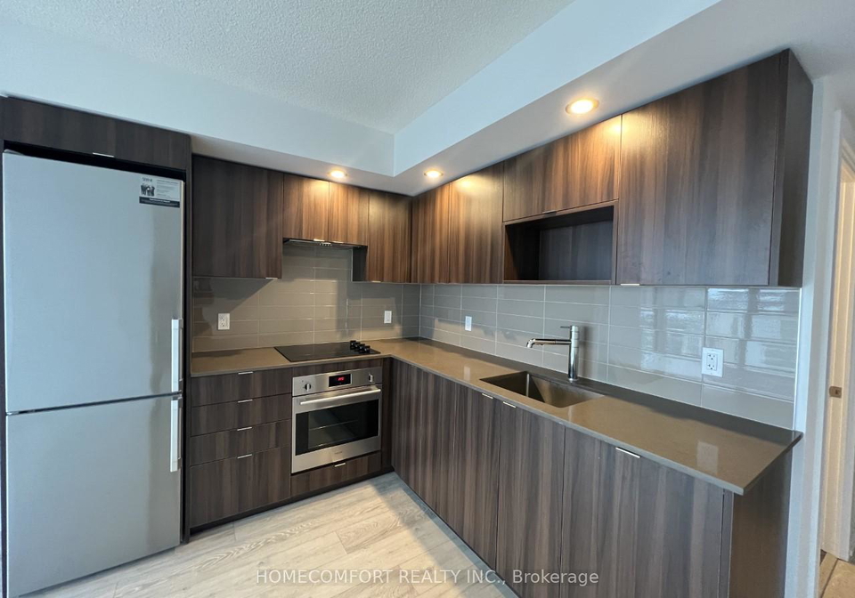 225-village-green-square-scarborough-ontario-e13000820
