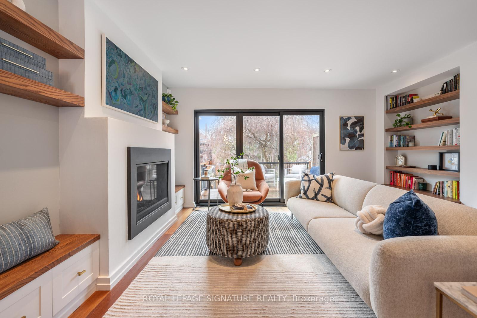 163-langley-avenue-toronto-ontario-e13001558