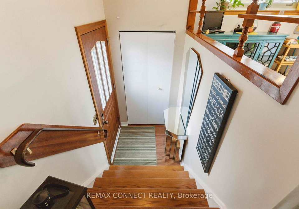 22-turnbull-road-ajax-ontario-e13002068