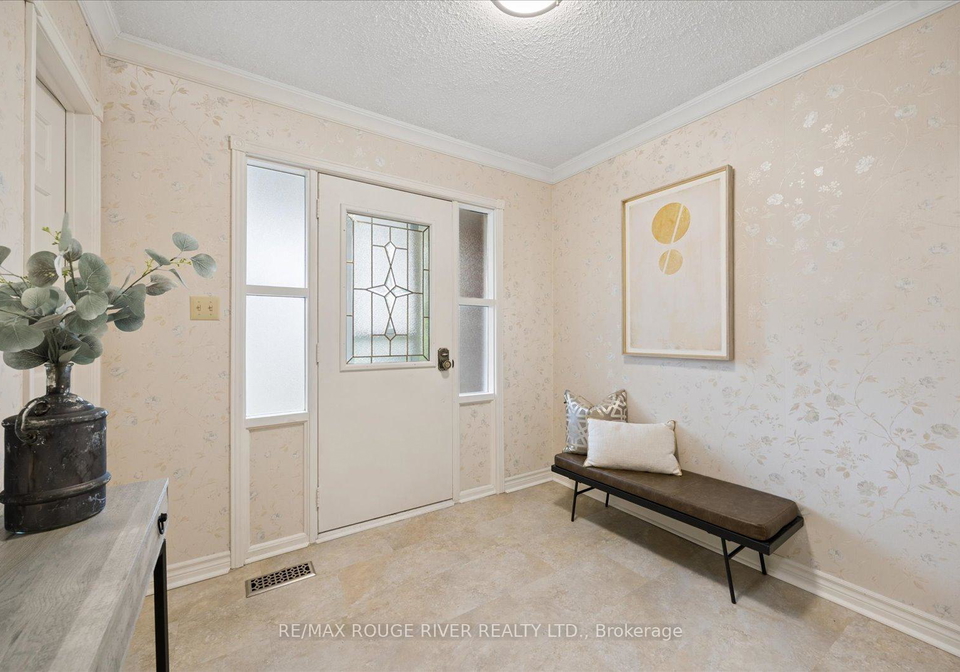 502-broadgreen-street-pickering-ontario-e13002232