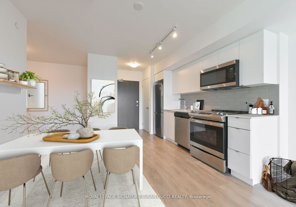 1401-oconnor-drive-east-york-ontario-e13002332