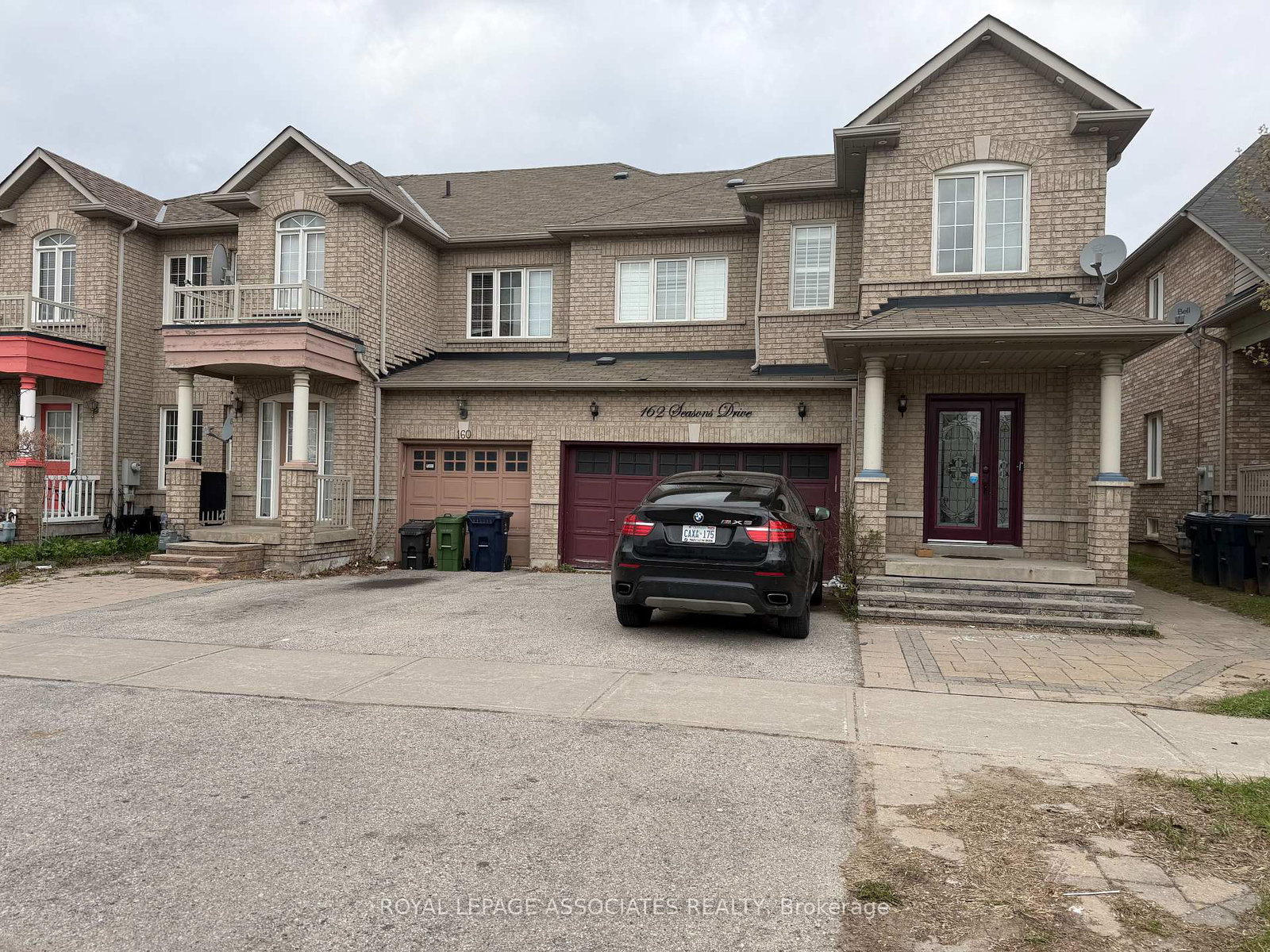162-seasons-drive-scarborough-ontario-e13002856