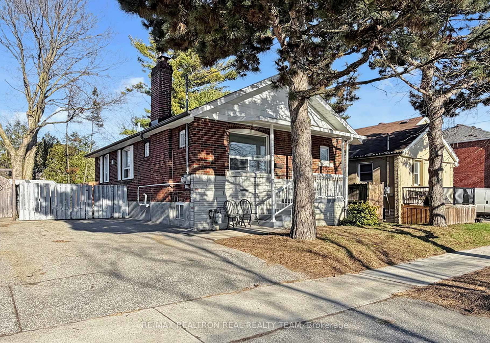 23-marsh-road-e-scarborough-ontario-e13003778