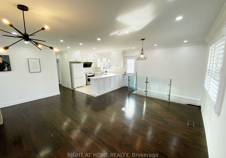 46-emmeline-crescent-scarborough-ontario-e13004580