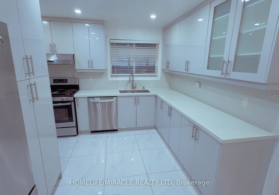 78-crittenden-square-scarborough-ontario-e13004664