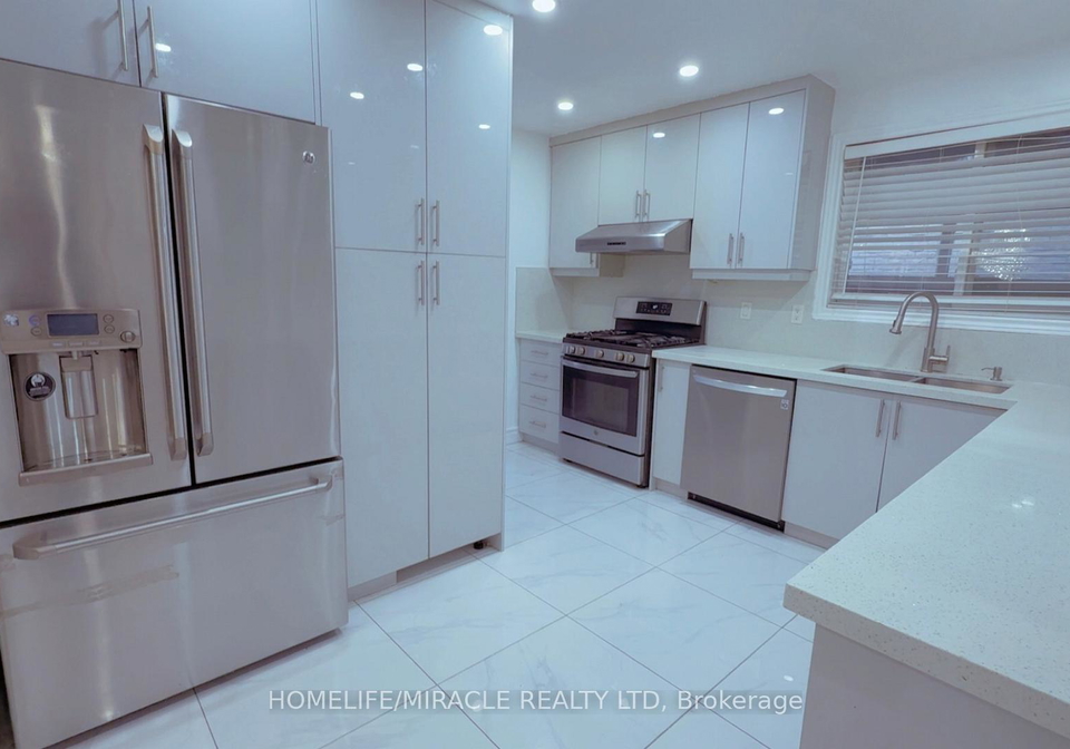 78-crittenden-square-scarborough-ontario-e13004664
