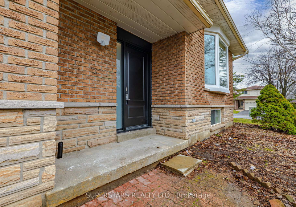 39-evergreen-drive-whitby-ontario-e13004922