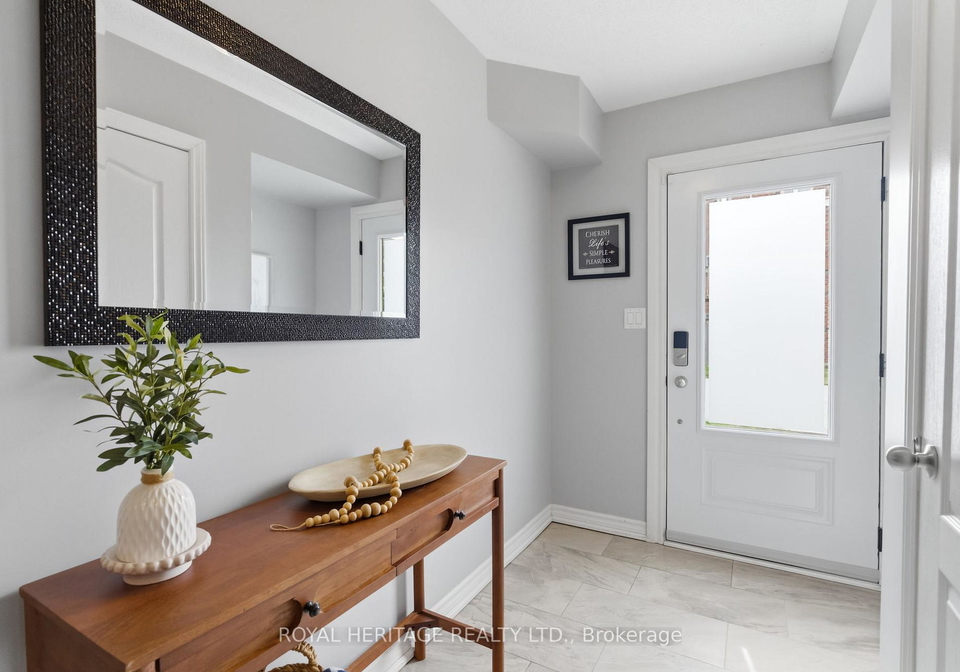 17-ken-bromley-lane-clarington-ontario-e13005120