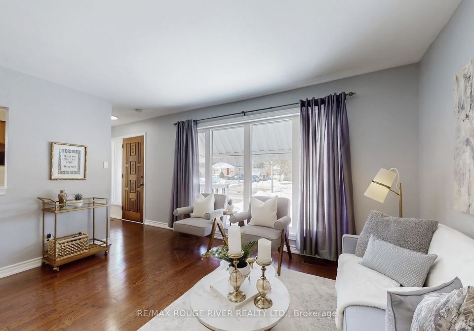 116-lord-roberts-drive-scarborough-ontario-e13005458