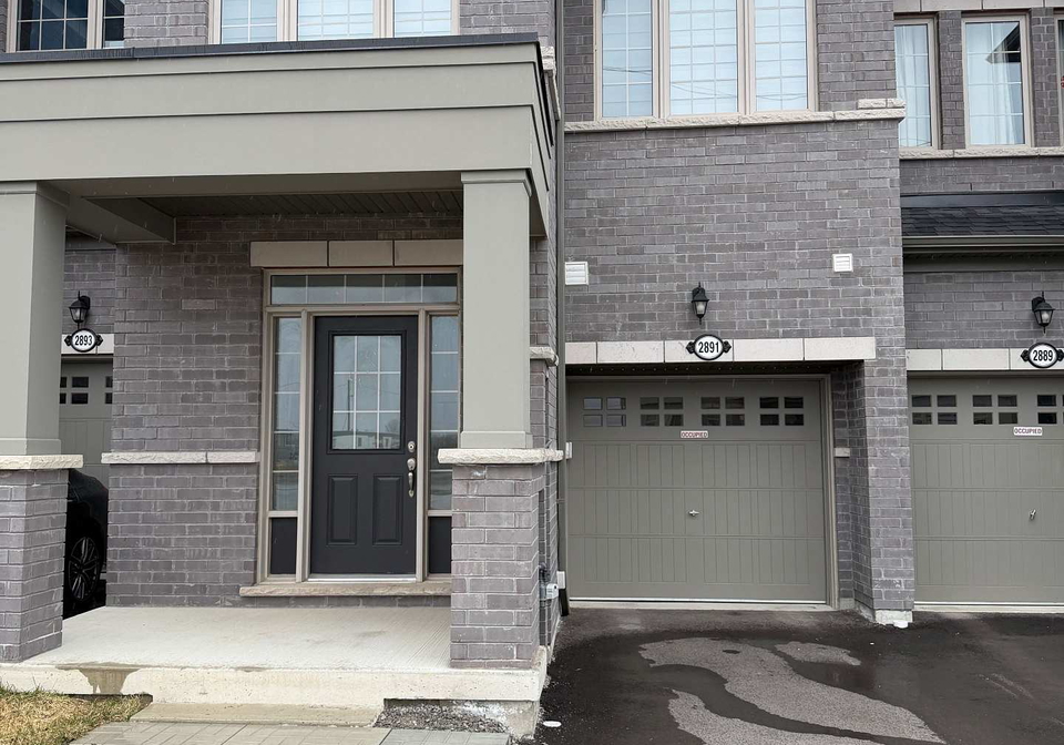 2891-albatross-way-pickering-ontario-e13006278