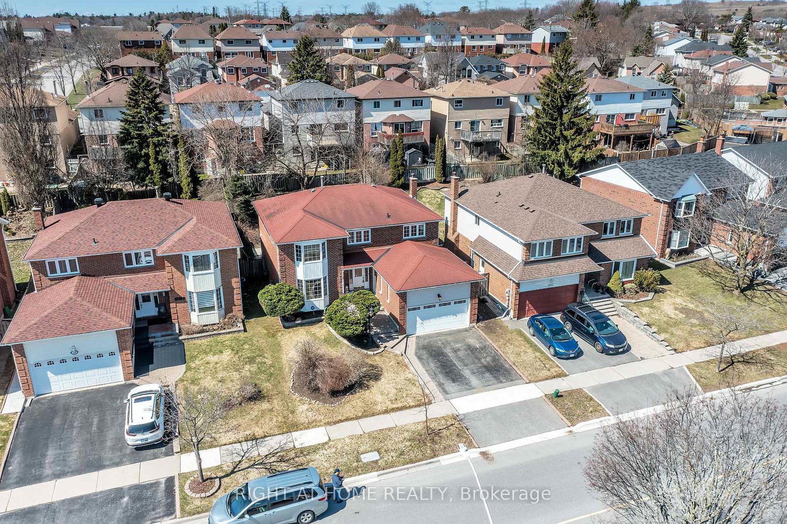 1657-dellbrook-avenue-pickering-ontario-e13006654