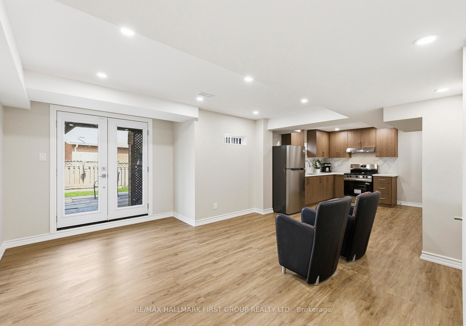 1612-dellbrook-avenue-pickering-ontario-e13006656