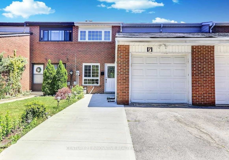 7-sachems-place-scarborough-ontario-e13006736