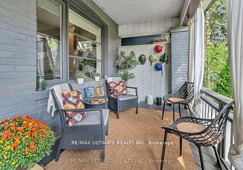 10-oakdene-crescent-east-york-ontario-e13006822